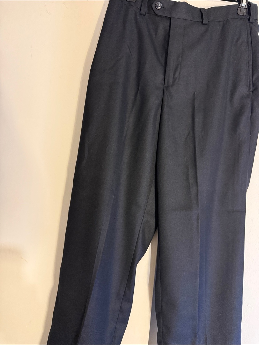 Roundtree & Yorke Black Men's Dress Pants